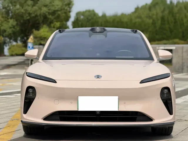 Nio ET5 Touring — Фото автомобиля 4
