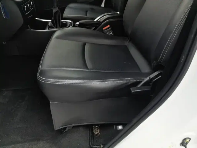 Jinbei Golden Sea Lion Classic 2023 2.0L Cargo Engineering Lion 2-seater — Фото автомобиля 20