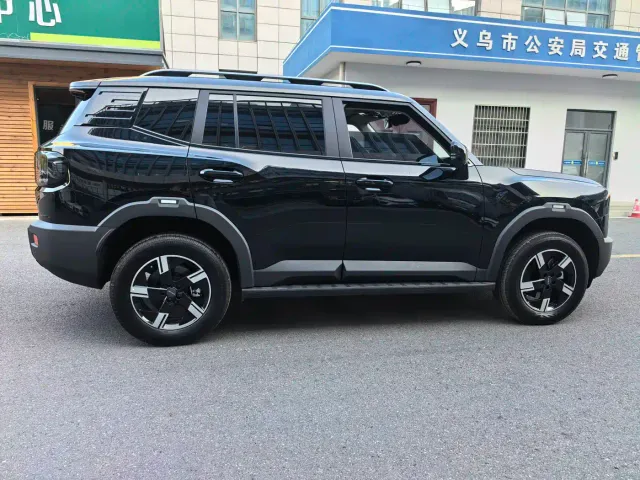 Jetour T1 — Фото автомобиля 6