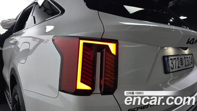 Kia Sorento — Фото автомобиля 8