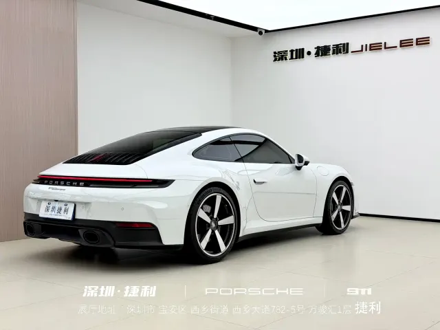 Porsche 911 — Фото автомобиля 4