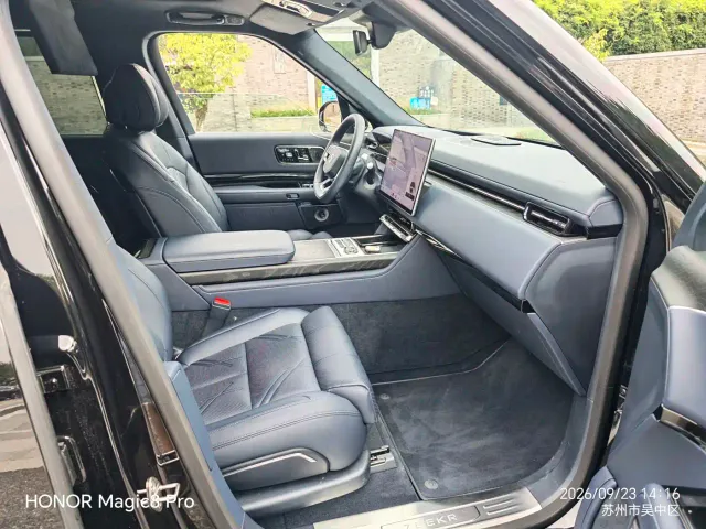 ZEEKR Zeekr 9X 2025 model Ultra Edition 70kWh — Фото автомобиля 15