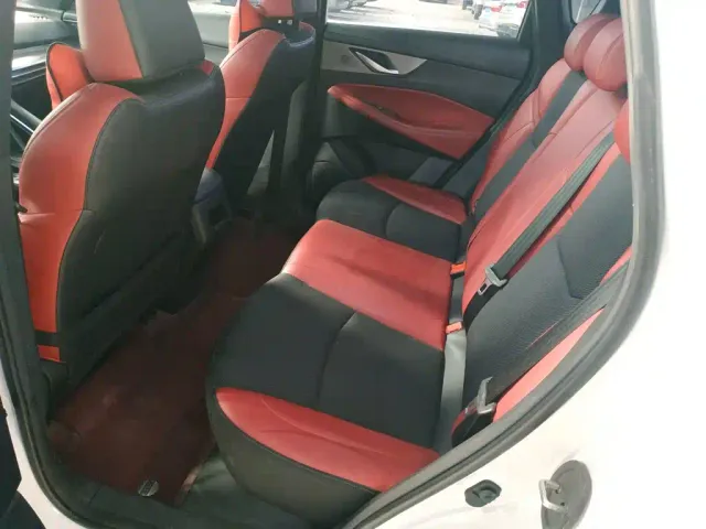 Changan CS35 Plus — Фото автомобиля 16