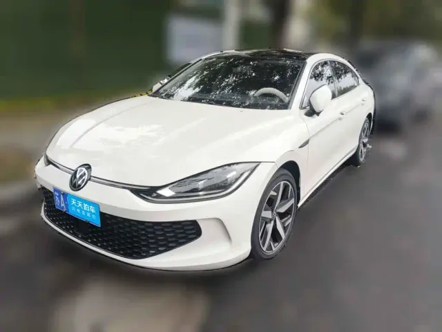 Фотография автомобиля — Volkswagen Lamando