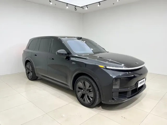Li Auto L9 — Фото автомобиля 3
