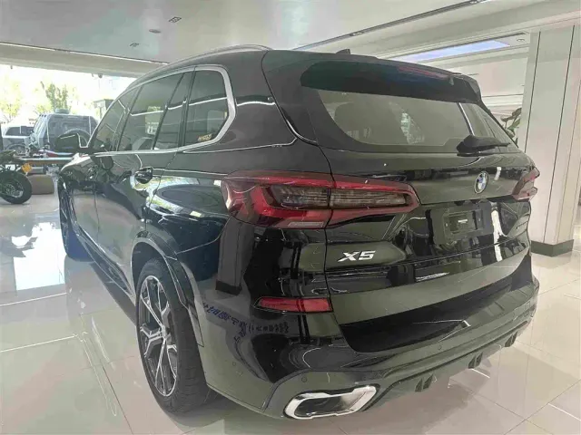 BMW X5 — Фото автомобиля 19