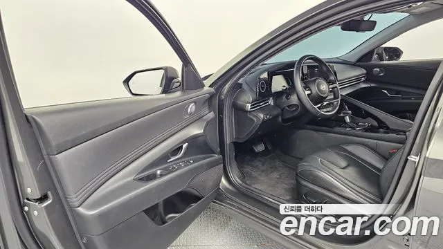 Hyundai Avante CN7 — Фото автомобиля 15