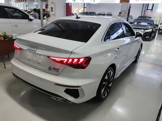 Audi A3 — Фото автомобиля 6