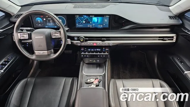Hyundai Grandeur GN7 — Фото автомобиля 10