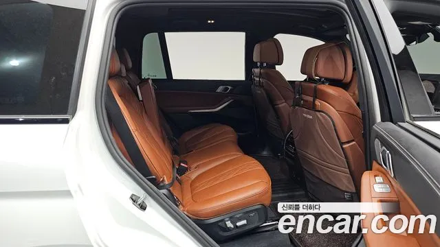 BMW X7 G07 — Фото автомобиля 11