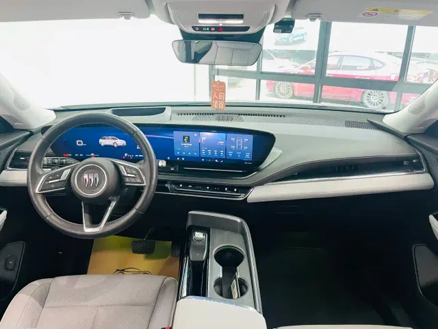Buick E5 — Фото автомобиля 7