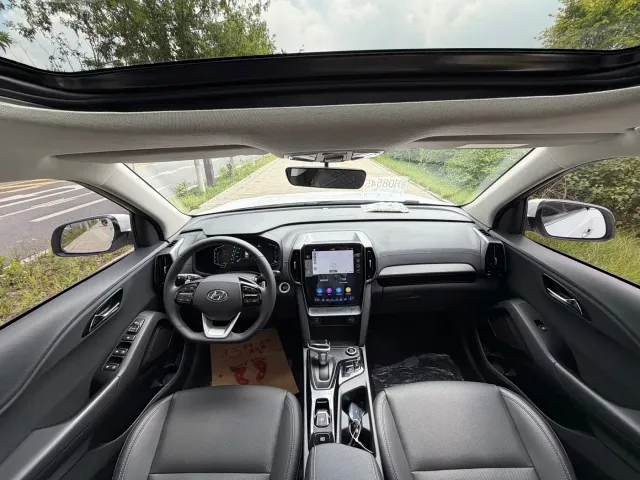 Hyundai ix35 — Фото автомобиля 10