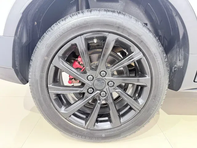 Geely Binyue — Фото автомобиля 14