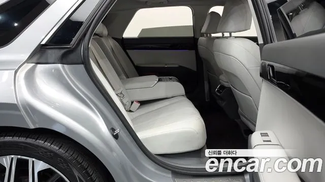 Hyundai Grandeur GN7 — Фото автомобиля 17