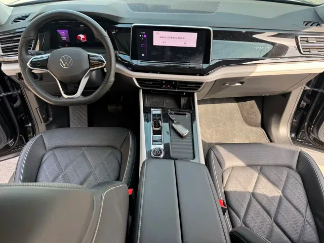 Volkswagen Teramont — Фото автомобиля 12