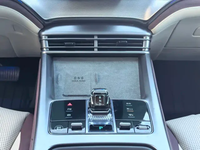 BYD Seal 07 DM-i — Фото автомобиля 22