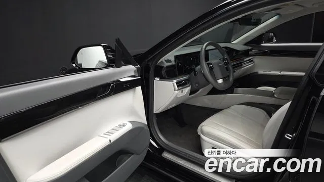 Hyundai Grandeur GN7 — Фото автомобиля 15