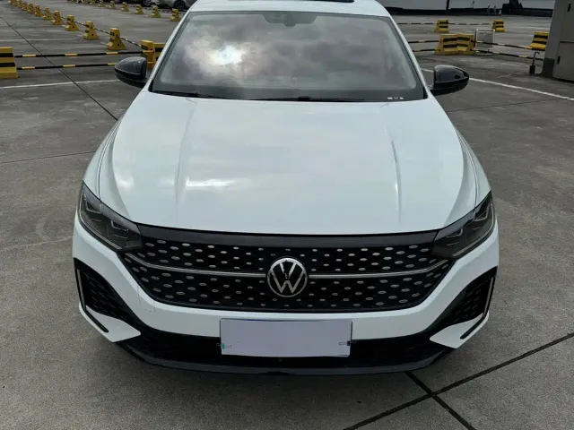 Volkswagen Lavida — Фото автомобиля 2