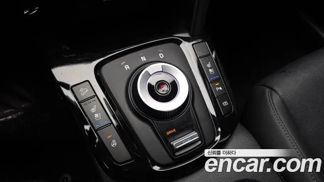 Kia Seltos Новый Seltos Бензин 2.0 2WD — Фото автомобиля 9