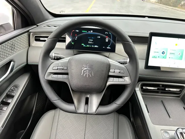 BYD Qin PLUS — Фото автомобиля 9