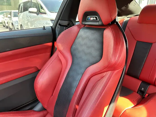 BMW M4 — Фото автомобиля 10