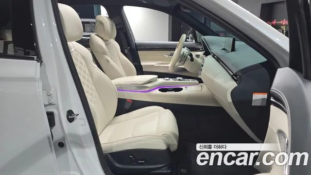 Genesis GV70 Electrified — Фото автомобиля 18