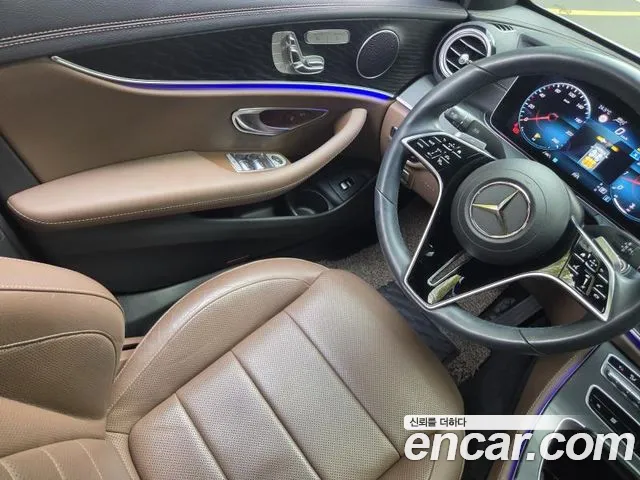 Mercedes-Benz E-Class W213 — Фото автомобиля 13