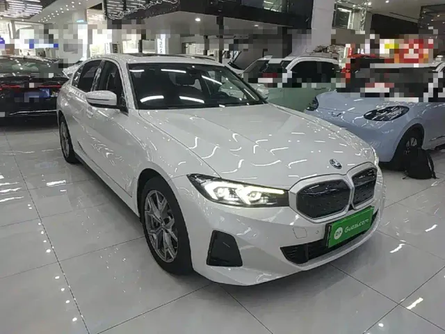 BMW i3 — Фото автомобиля 3