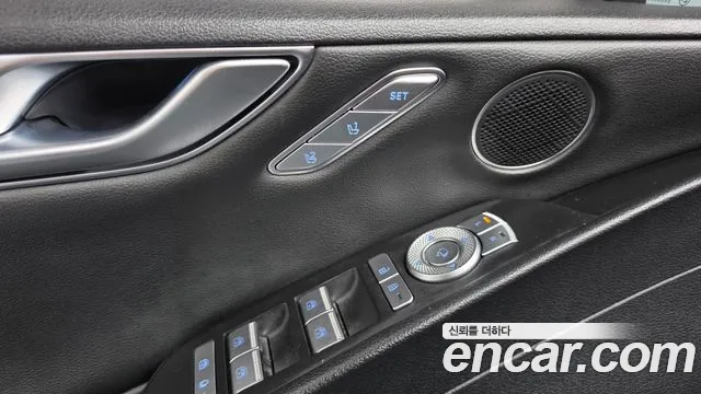 Genesis G80 RG3 — Фото автомобиля 30