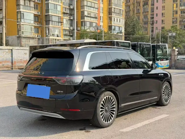 Aito M9 — Фото автомобиля 3