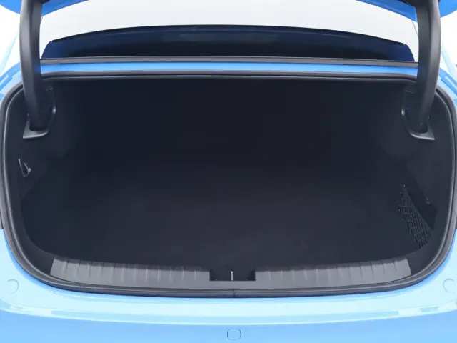 Xiaomi SU7 — Фото автомобиля 20