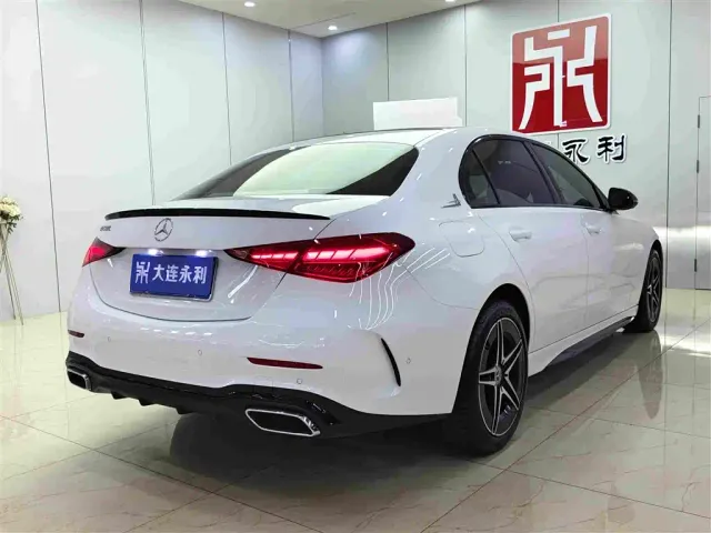 Mercedes-Benz C-Class — Фото автомобиля 6