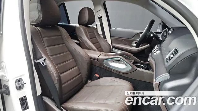 Mercedes-Benz GLE-Class — Фото автомобиля 20