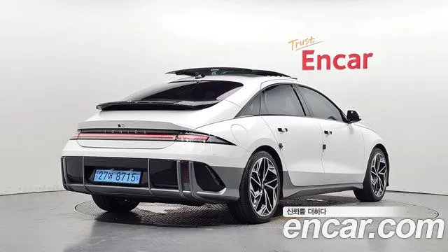Hyundai Ioniq 6 — Фото автомобиля 2