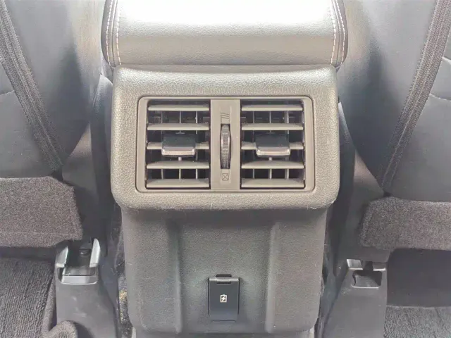 Mitsubishi Outlander — Фото автомобиля 24