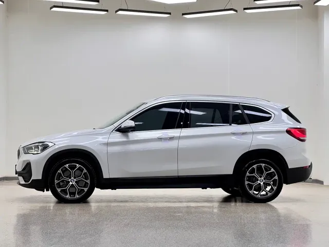 BMW X1 — Фото автомобиля 10