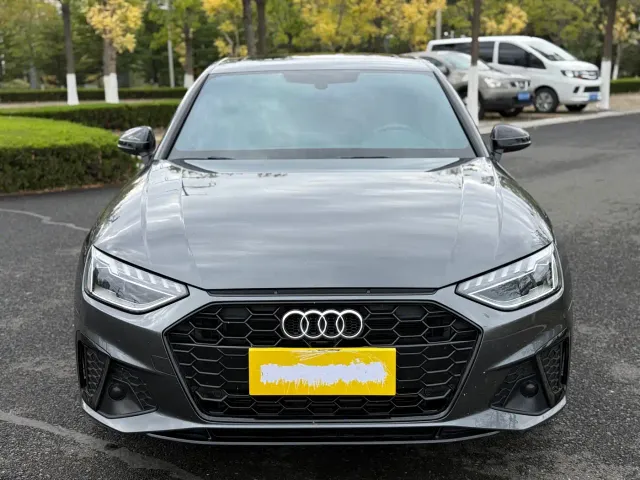 Audi A4L — Фото автомобиля 2