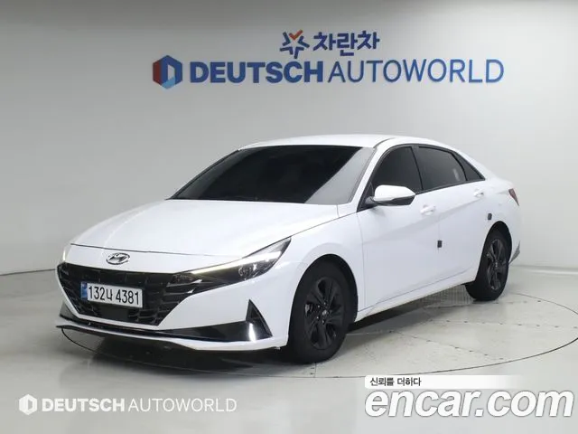 Hyundai AVANTE Avante (CN7) — Фото автомобиля 3