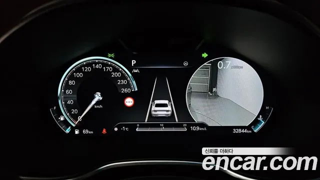 Genesis G80 Бензин 2.5 турбо AWD — Фото автомобиля 8