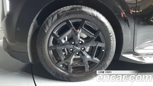 Kia Carnival 4th Gen — Фото автомобиля 5