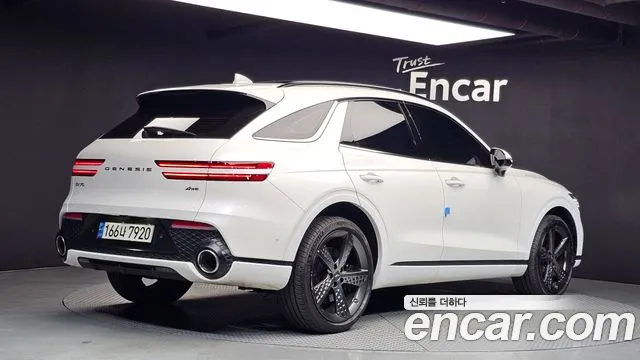 Genesis GV70 — Фото автомобиля 2