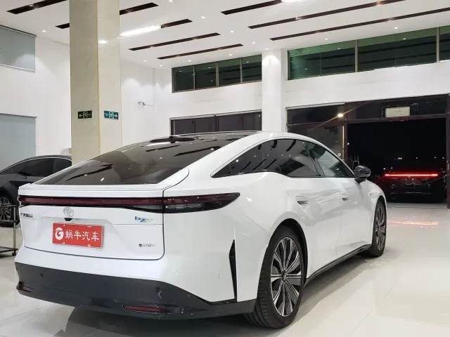 Toyota BoZhi 7 — Фото автомобиля 11