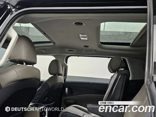 Kia Carnival Generation 4 — Фото автомобиля 18