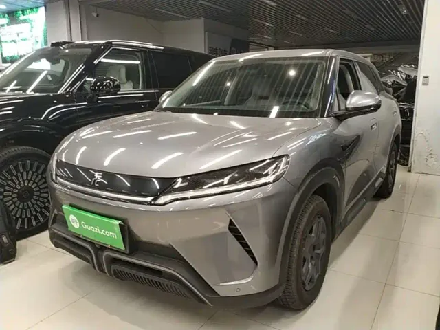 Фотография автомобиля — BYD Yuan UP
