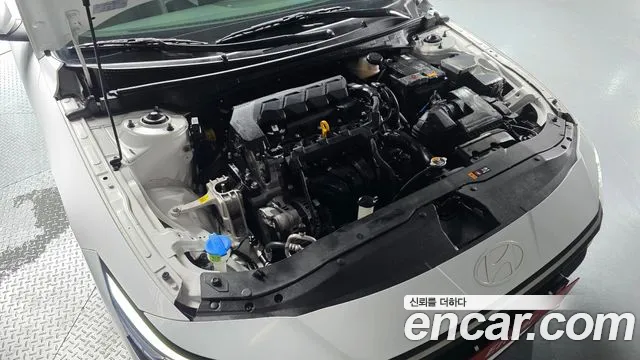Hyundai AVANTE Новый Avante (CN7) — Фото автомобиля 6