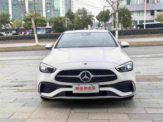 Mercedes-Benz C-Class — Фото автомобиля 2