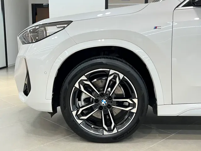 BMW X1 — Фото автомобиля 5