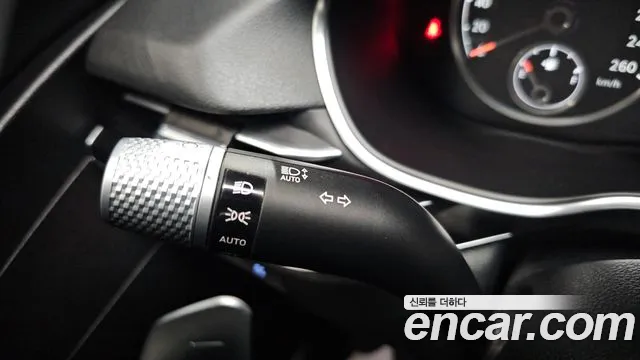 Genesis G80 Бензин 2.5 турбо AWD — Фото автомобиля 23