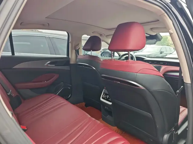 Hongqi Hongqi H5 2023 2.0T Auto Smart Connect Flagship — Фото автомобиля 8