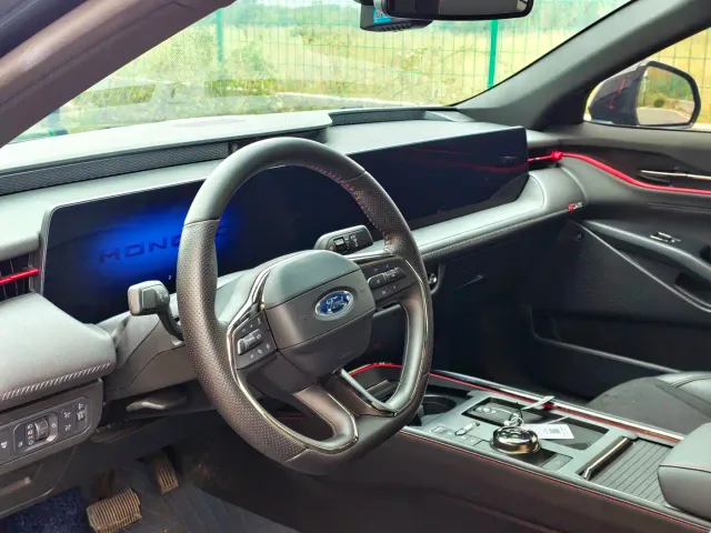 Ford Mondeo — Фото автомобиля 7